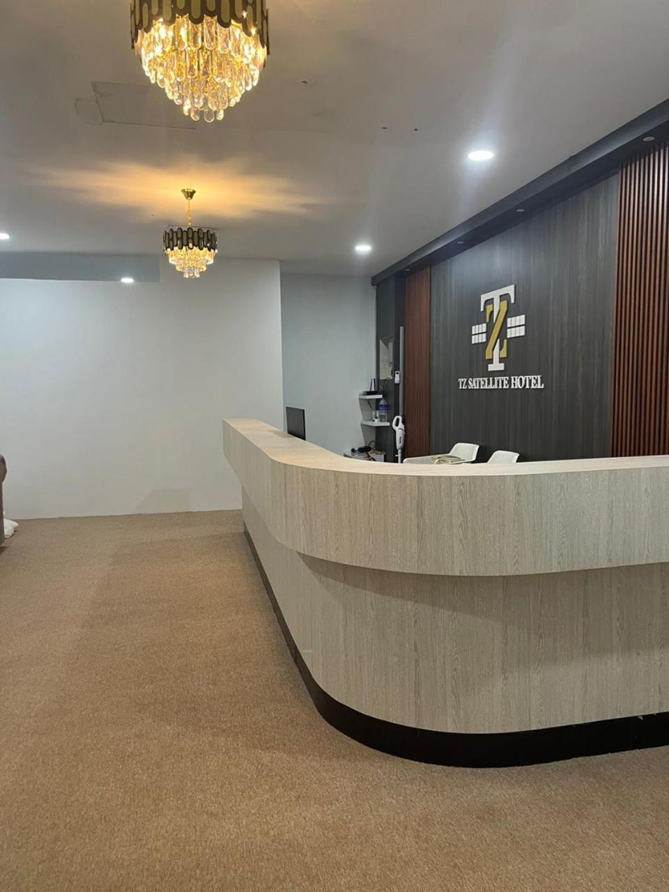 Tz Satellite Hotel, كوتا بْهارو المظهر الخارجي الصورة