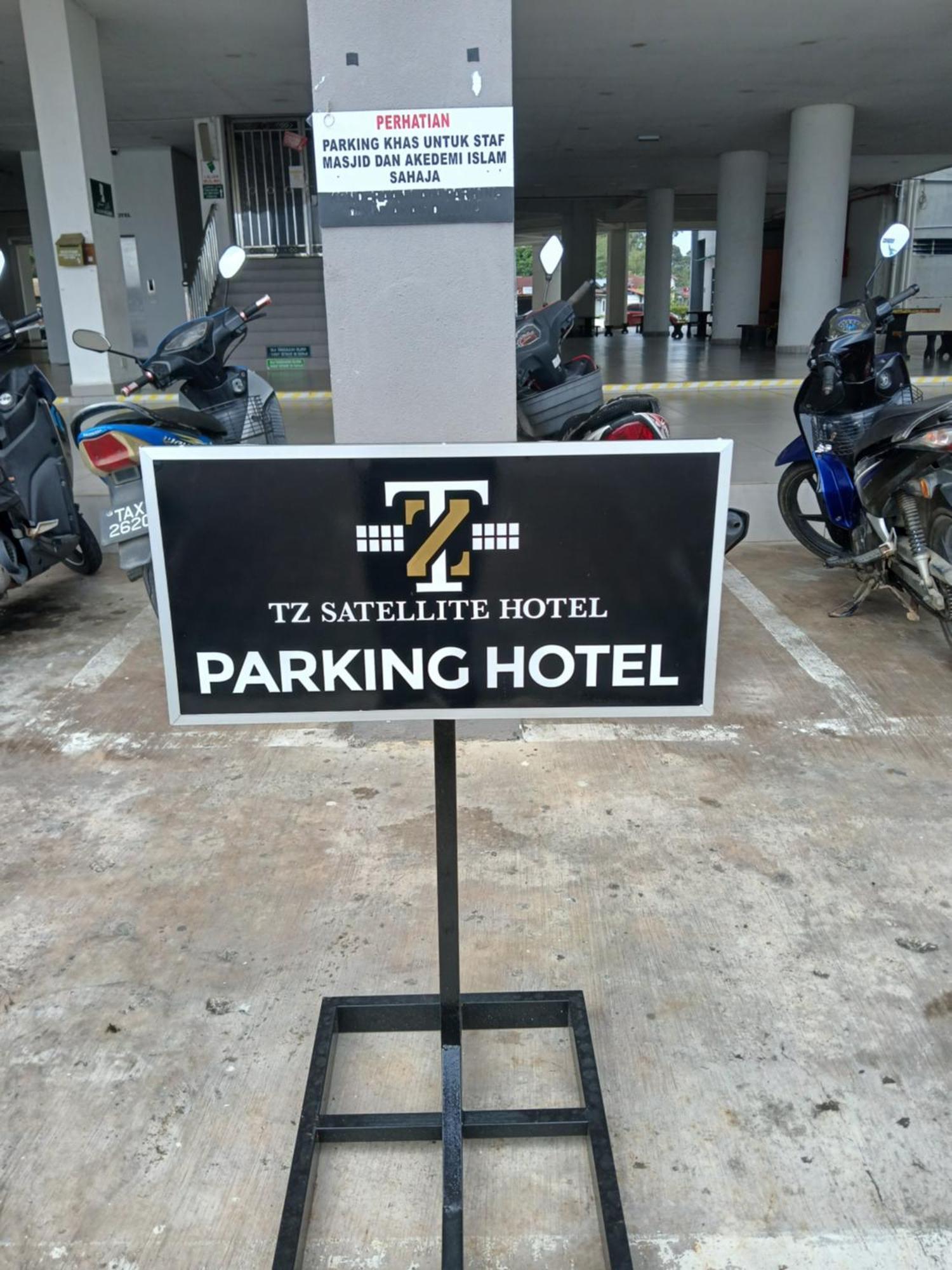 Tz Satellite Hotel, كوتا بْهارو المظهر الخارجي الصورة