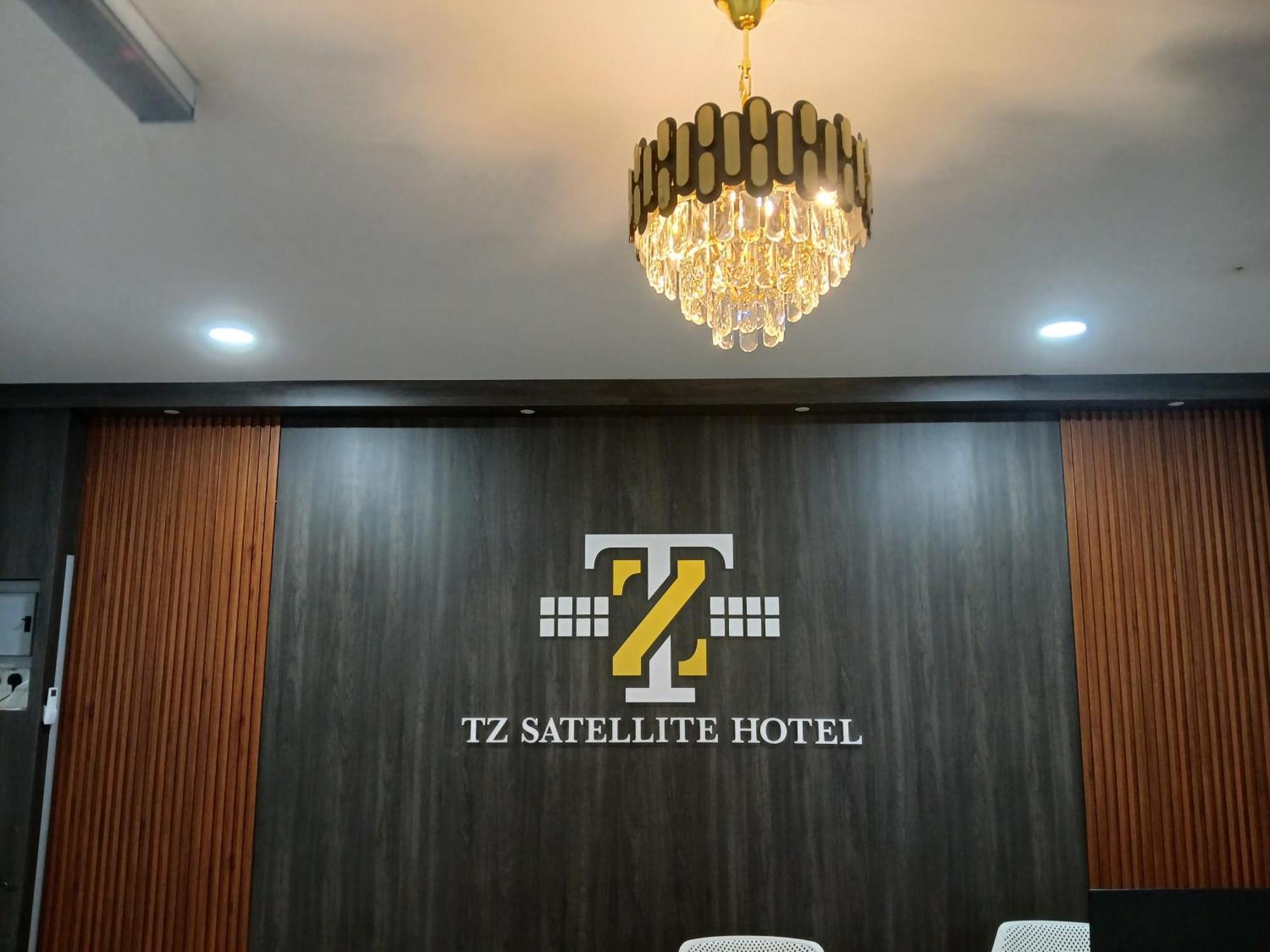 Tz Satellite Hotel, كوتا بْهارو المظهر الخارجي الصورة