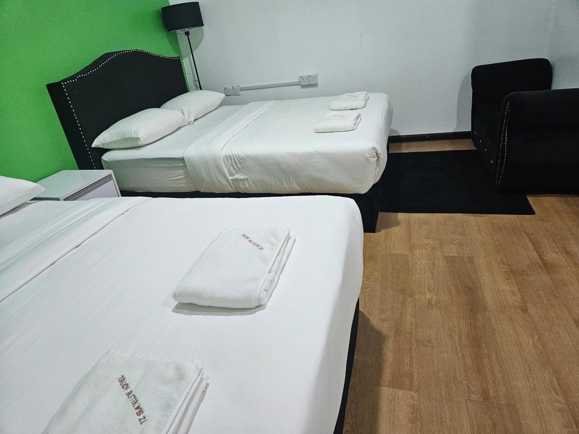 Tz Satellite Hotel, كوتا بْهارو المظهر الخارجي الصورة